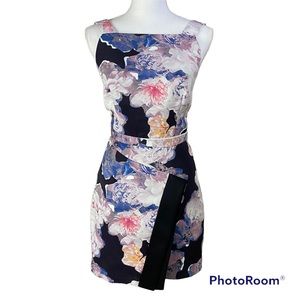 Finders Keepers Young Spirit Dark Floral Faux Wrap Medium NWT